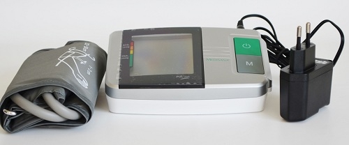 Máy đo huyết áp bắp tay Medisana MTS