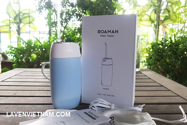 Máy tăm nước Roaman MINI1 mang lại cho miệng bạn cảm giác sạch sẽ và hoàn hảo để tạo thói quen chăm sóc răng miệng dễ dàng, phong cách và thú vị.