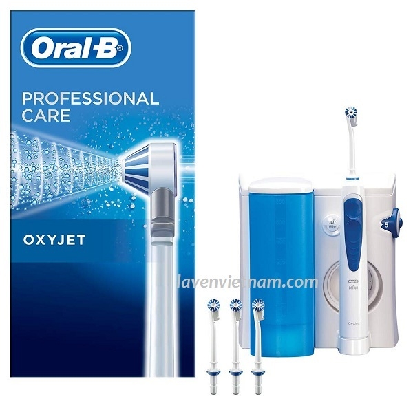 Máy tăm nước Oral B Professional Care Oxyjet Md20 hoạt động với công nghệ hạt vi mô cho phép làm sạch sâu bên dưới đường viền nướu và tấn công các vi khuẩn gây hại cho nướu khỏe mạnh.