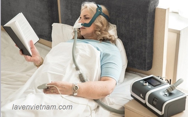 Máy điều trị ngưng thở khi ngủ RESMART GII AUTO CPAP cung cấp thông khí không xâm lấn cho bệnh nhân suy hô hấp điều trị ở bệnh viện hoặc tại gia.